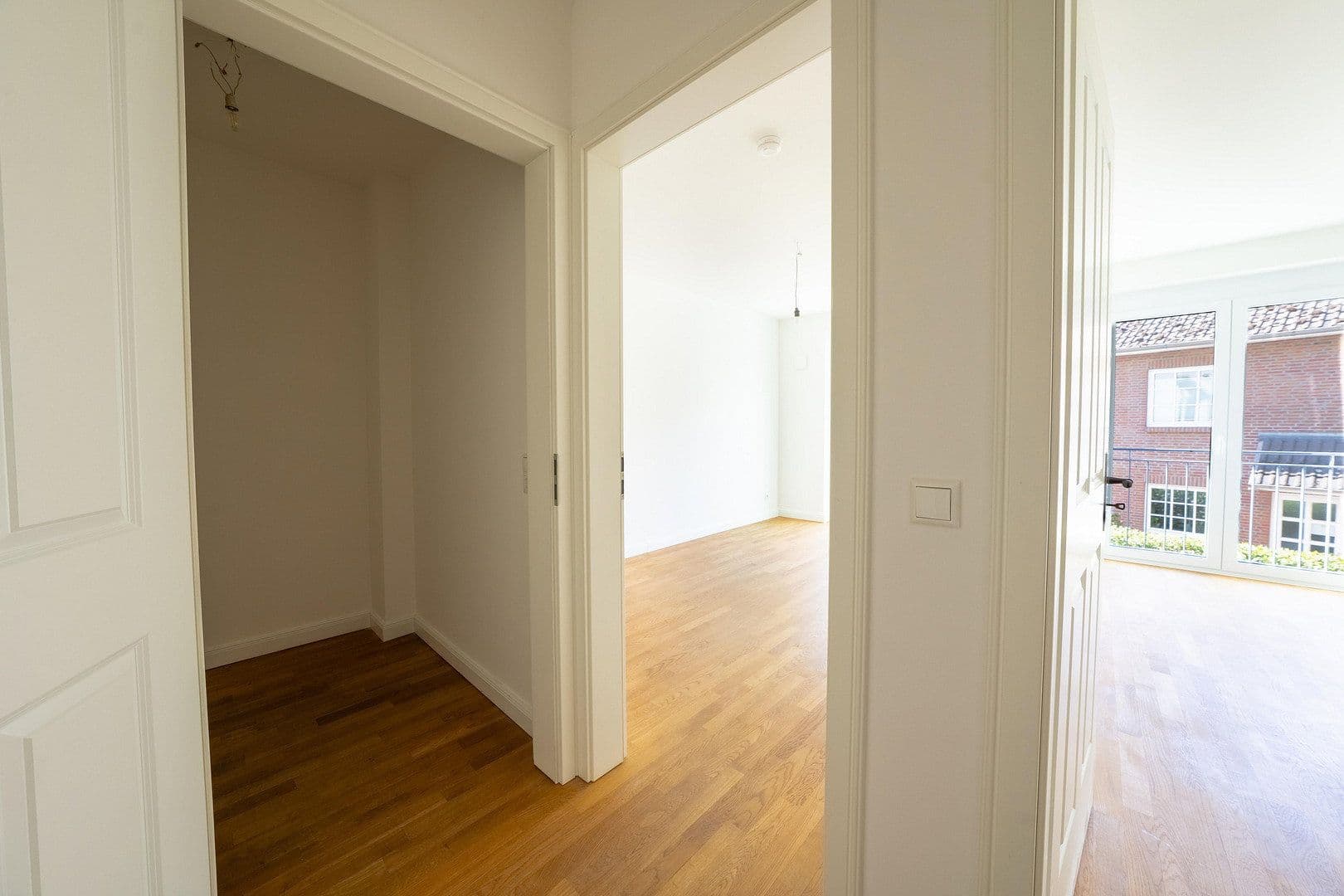 Prodej domu 140 m², pozemek 150 m², Hamburg, Hamburg Prodej domu 140 m², pozemek 150 m², Hamburg, Hamburg