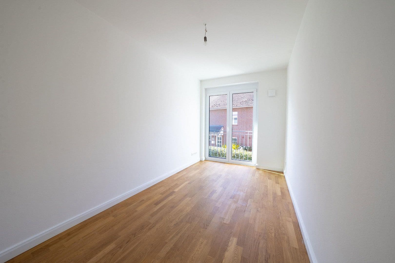 Prodej domu 140 m², pozemek 150 m², Hamburg, Hamburg Prodej domu 140 m², pozemek 150 m², Hamburg, Hamburg