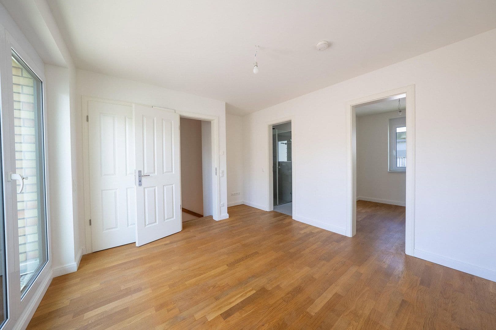 Prodej domu 140 m², pozemek 150 m², Hamburg, Hamburg Prodej domu 140 m², pozemek 150 m², Hamburg, Hamburg
