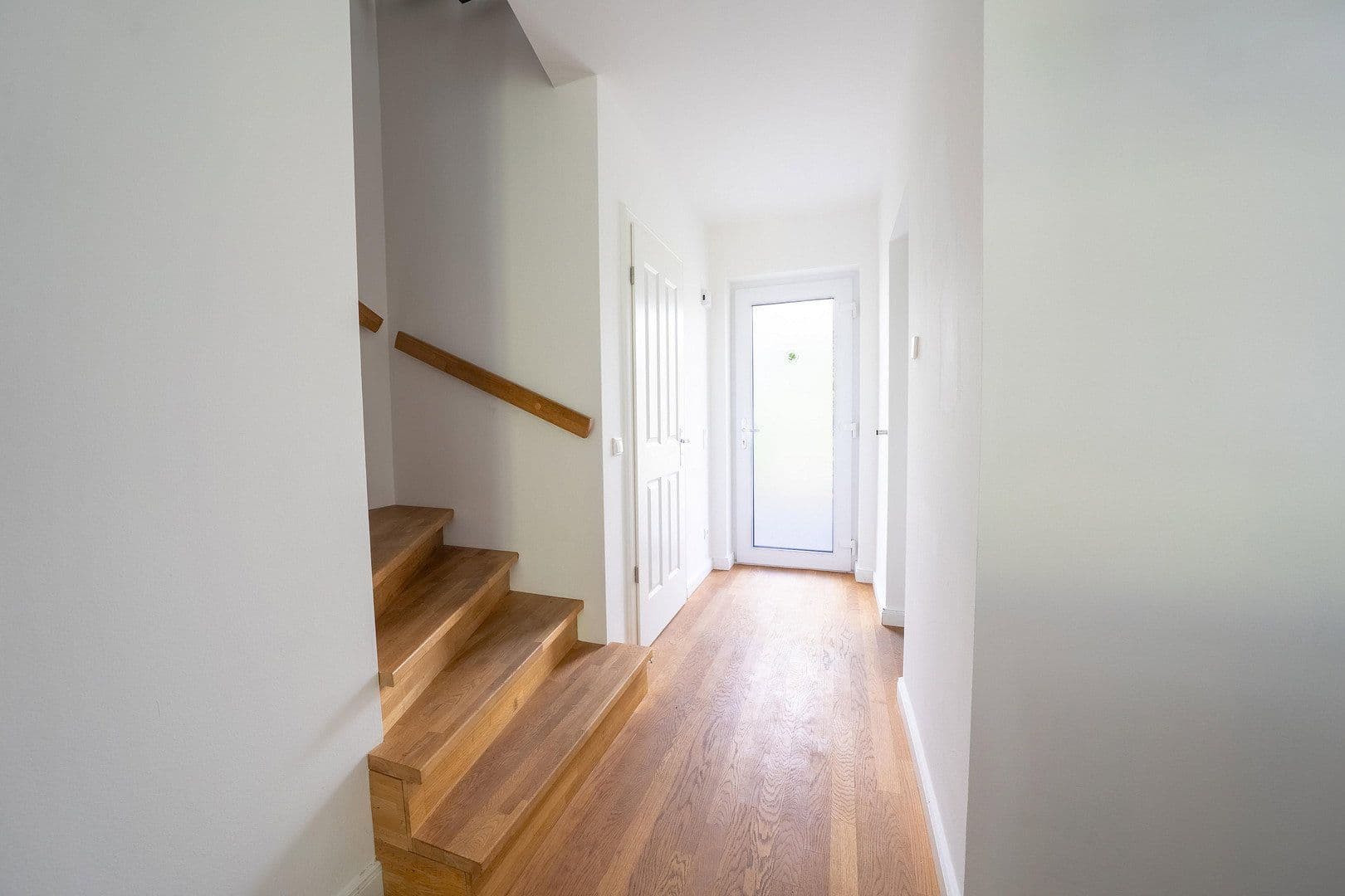 Prodej domu 140 m², pozemek 150 m², Hamburg, Hamburg Prodej domu 140 m², pozemek 150 m², Hamburg, Hamburg
