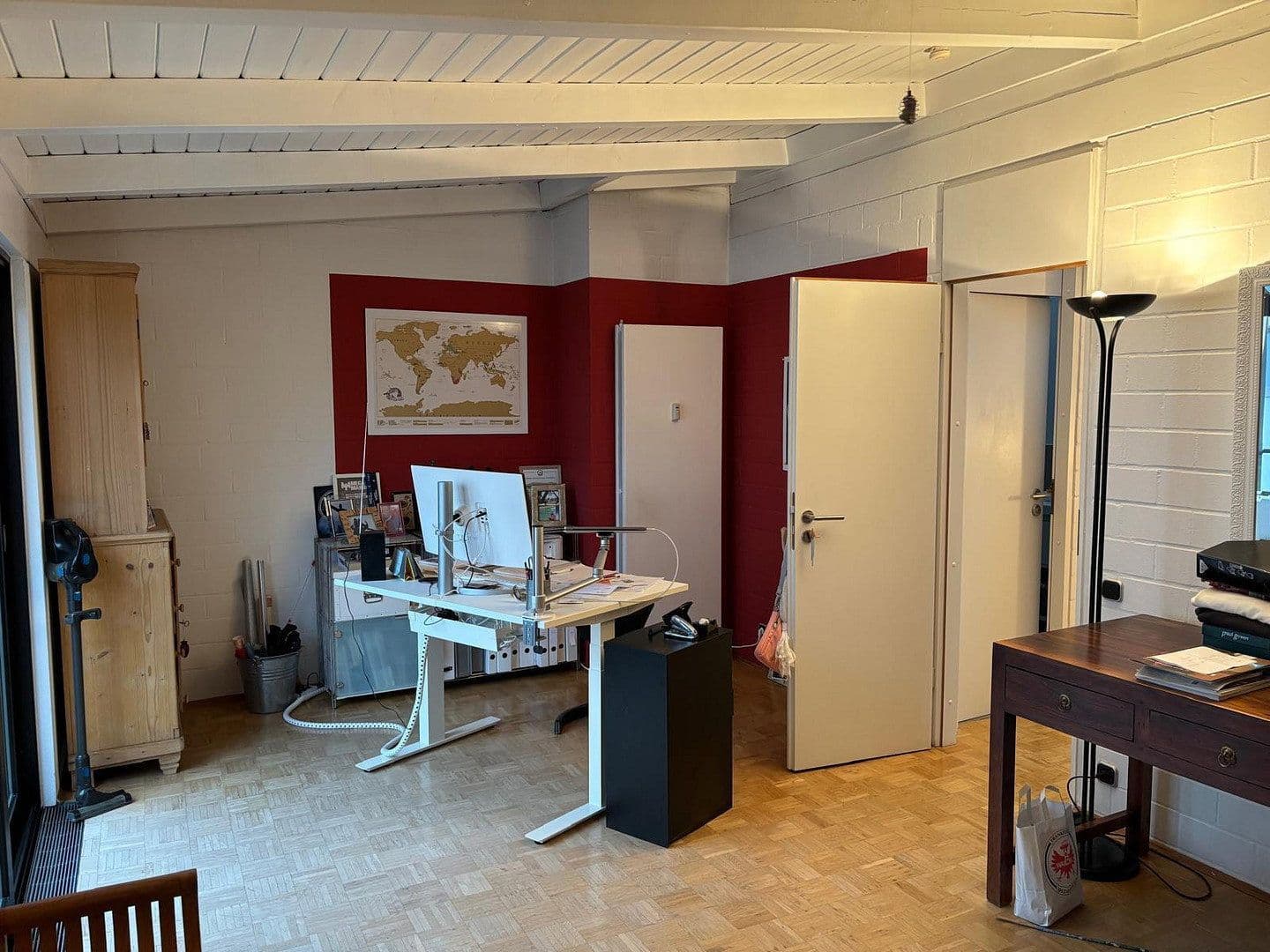 Prodej domu 410 m², pozemek 725 m², Kronberg im Taunus, Hessen Prodej domu 410 m², pozemek 725 m², Kronberg im Taunus, Hessen