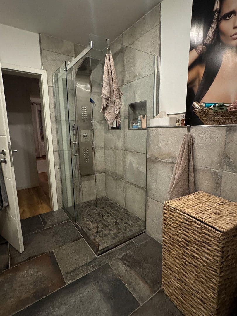 Prodej bytu 3+kk 103 m², Landwehrstraße 19, Heilbronn, Bádensko-Württembersko Prodej bytu 3+kk 103 m², Landwehrstraße 19, Heilbronn, Bádensko-Württembersko