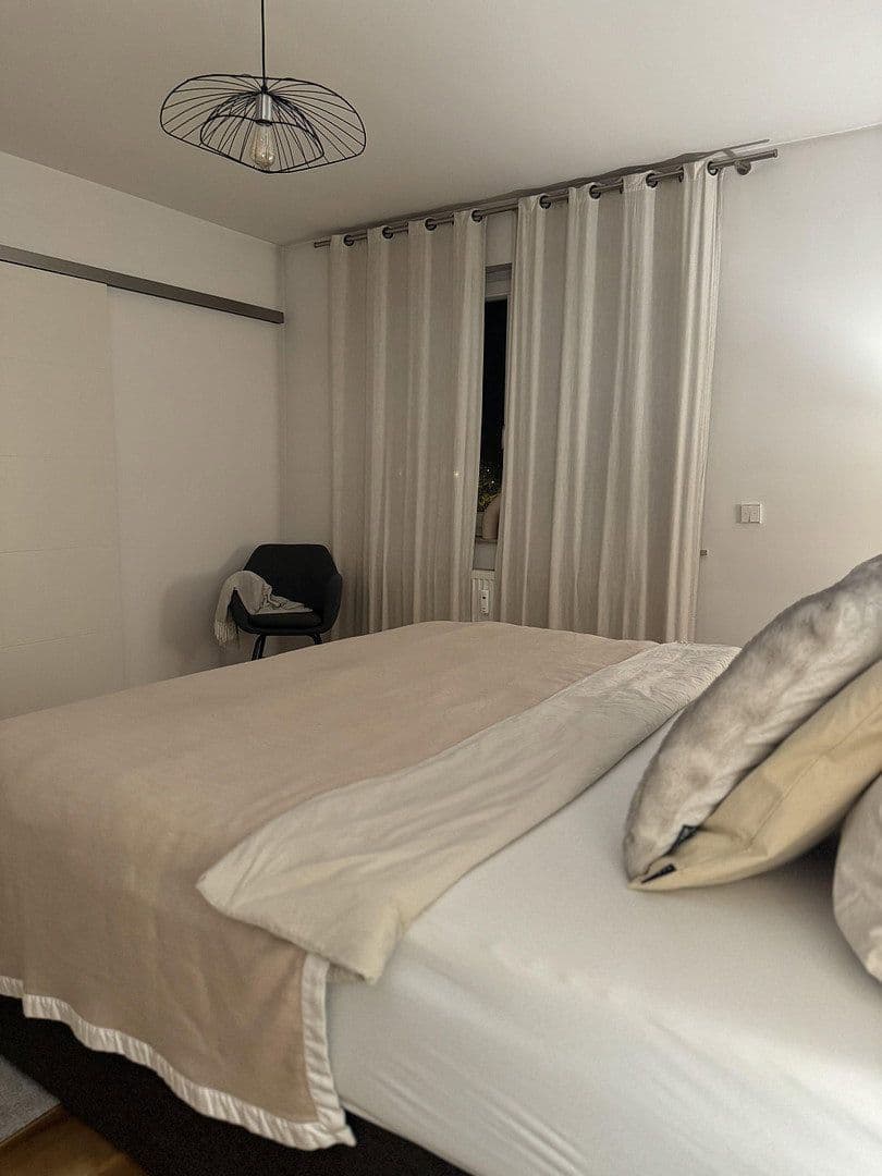 Prodej bytu 3+kk 103 m², Landwehrstraße 19, Heilbronn, Bádensko-Württembersko Prodej bytu 3+kk 103 m², Landwehrstraße 19, Heilbronn, Bádensko-Württembersko