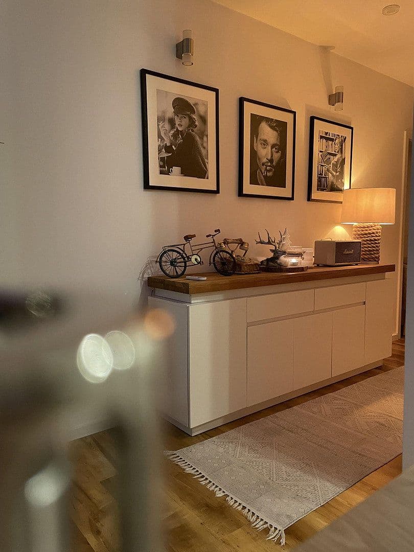 Prodej bytu 3+kk 103 m², Landwehrstraße 19, Heilbronn, Bádensko-Württembersko Prodej bytu 3+kk 103 m², Landwehrstraße 19, Heilbronn, Bádensko-Württembersko