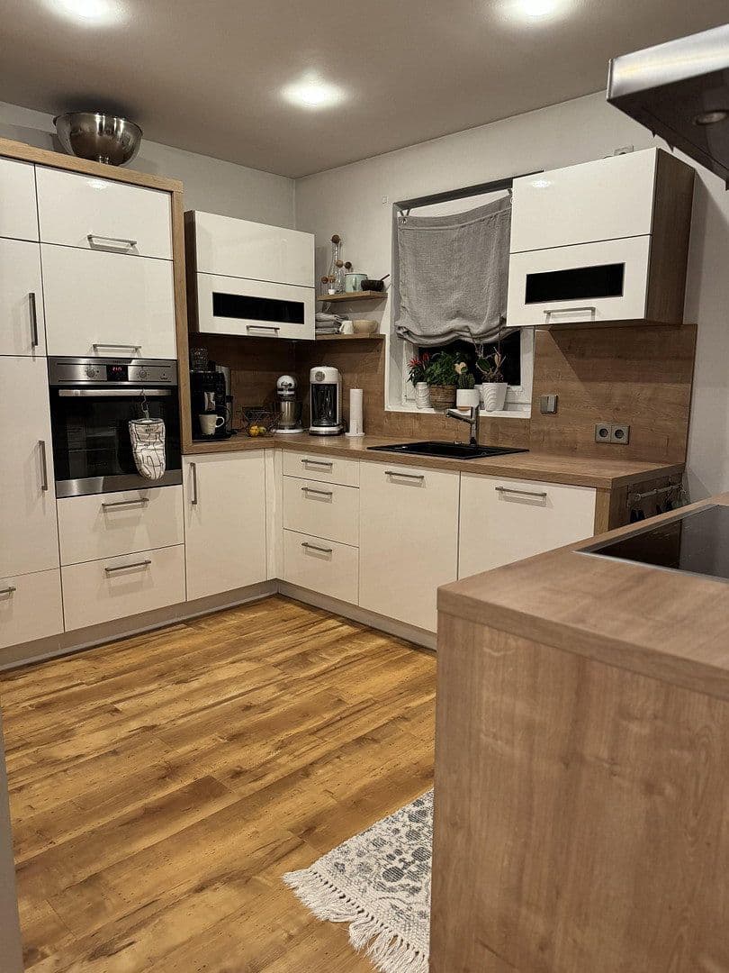 Prodej bytu 3+kk 103 m², Landwehrstraße 19, Heilbronn, Bádensko-Württembersko Prodej bytu 3+kk 103 m², Landwehrstraße 19, Heilbronn, Bádensko-Württembersko