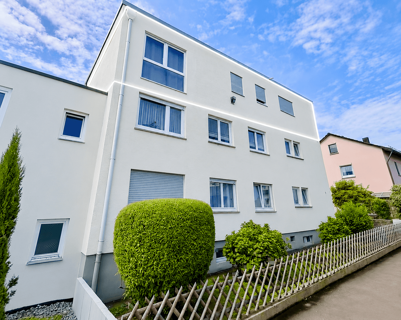 Prodej bytu 3+kk 103 m², Landwehrstraße 19, Heilbronn, Bádensko-Württembersko Prodej bytu 3+kk 103 m², Landwehrstraße 19, Heilbronn, Bádensko-Württembersko