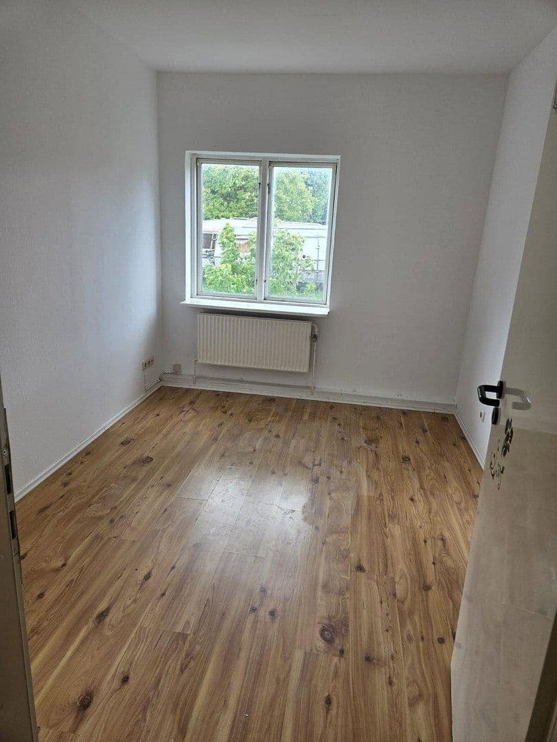 Pronájem bytu 4+1 90 m², Hohenfelde, Šlesvicko-Holštýnsko Pronájem bytu 4+1 90 m², Hohenfelde, Šlesvicko-Holštýnsko