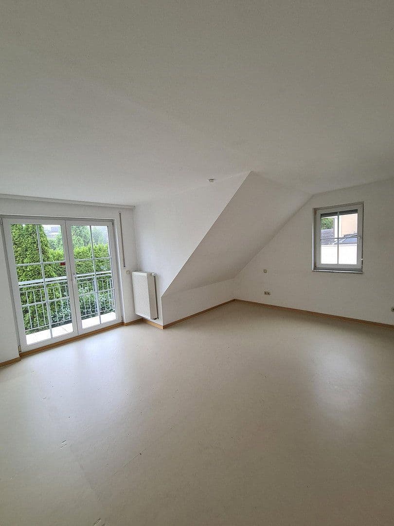 Prodej domu 135 m², pozemek 308 m², Landshut, Bavorsko Prodej domu 135 m², pozemek 308 m², Landshut, Bavorsko