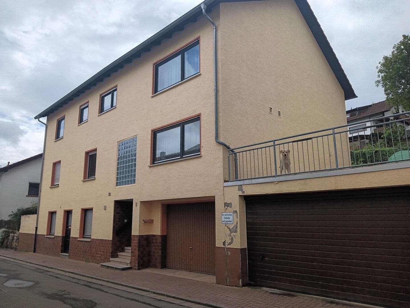 Prodej domu 153 m², pozemek 4.000 m², Ramsen, Porýní-Falc Prodej domu 153 m², pozemek 4.000 m², Ramsen, Porýní-Falc