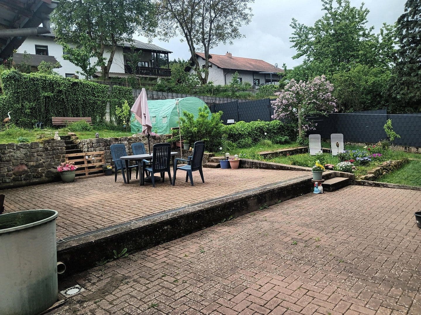 Prodej domu 153 m², pozemek 4.000 m², Ramsen, Porýní-Falc Prodej domu 153 m², pozemek 4.000 m², Ramsen, Porýní-Falc