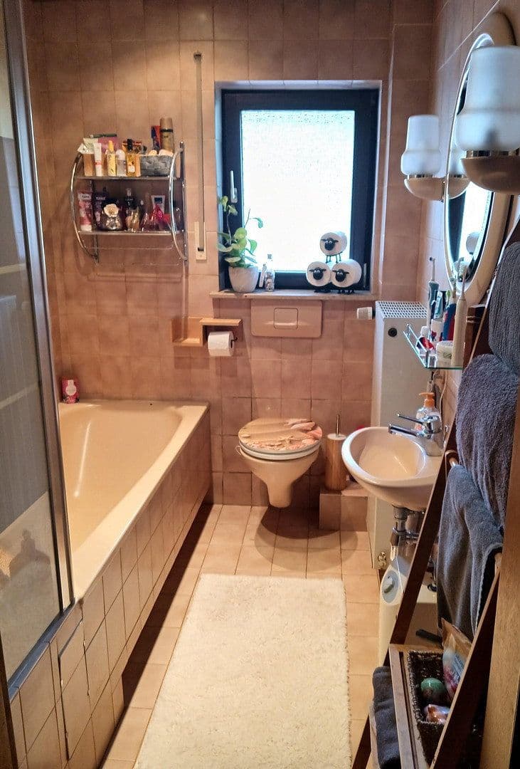 Prodej domu 153 m², pozemek 4.000 m², Ramsen, Porýní-Falc Prodej domu 153 m², pozemek 4.000 m², Ramsen, Porýní-Falc
