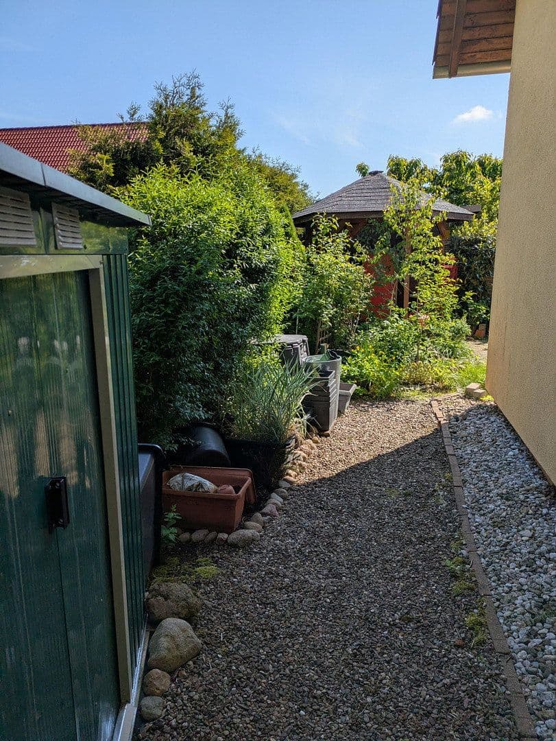 Prodej bytu 5+1 100 m², Borsdorf, Sasko Prodej bytu 5+1 100 m², Borsdorf, Sasko