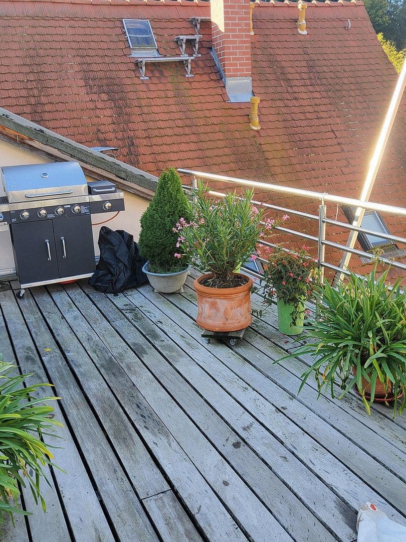 Prodej domu 245 m², pozemek 219 m², Pirna, Sasko Prodej domu 245 m², pozemek 219 m², Pirna, Sasko