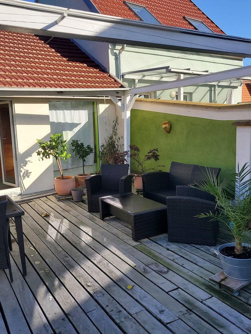 Prodej domu 245 m², pozemek 219 m², Pirna, Sasko Prodej domu 245 m², pozemek 219 m², Pirna, Sasko