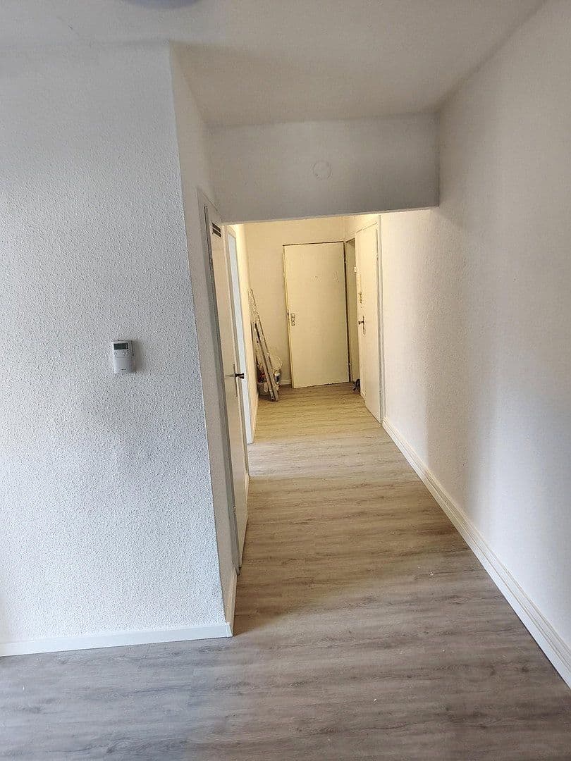 Pronájem bytu 2+1 67 m², Bergstr.8, Oberhausen, Severní Porýní-Vestfálsko Pronájem bytu 2+1 67 m², Bergstr.8, Oberhausen, Severní Porýní-Vestfálsko