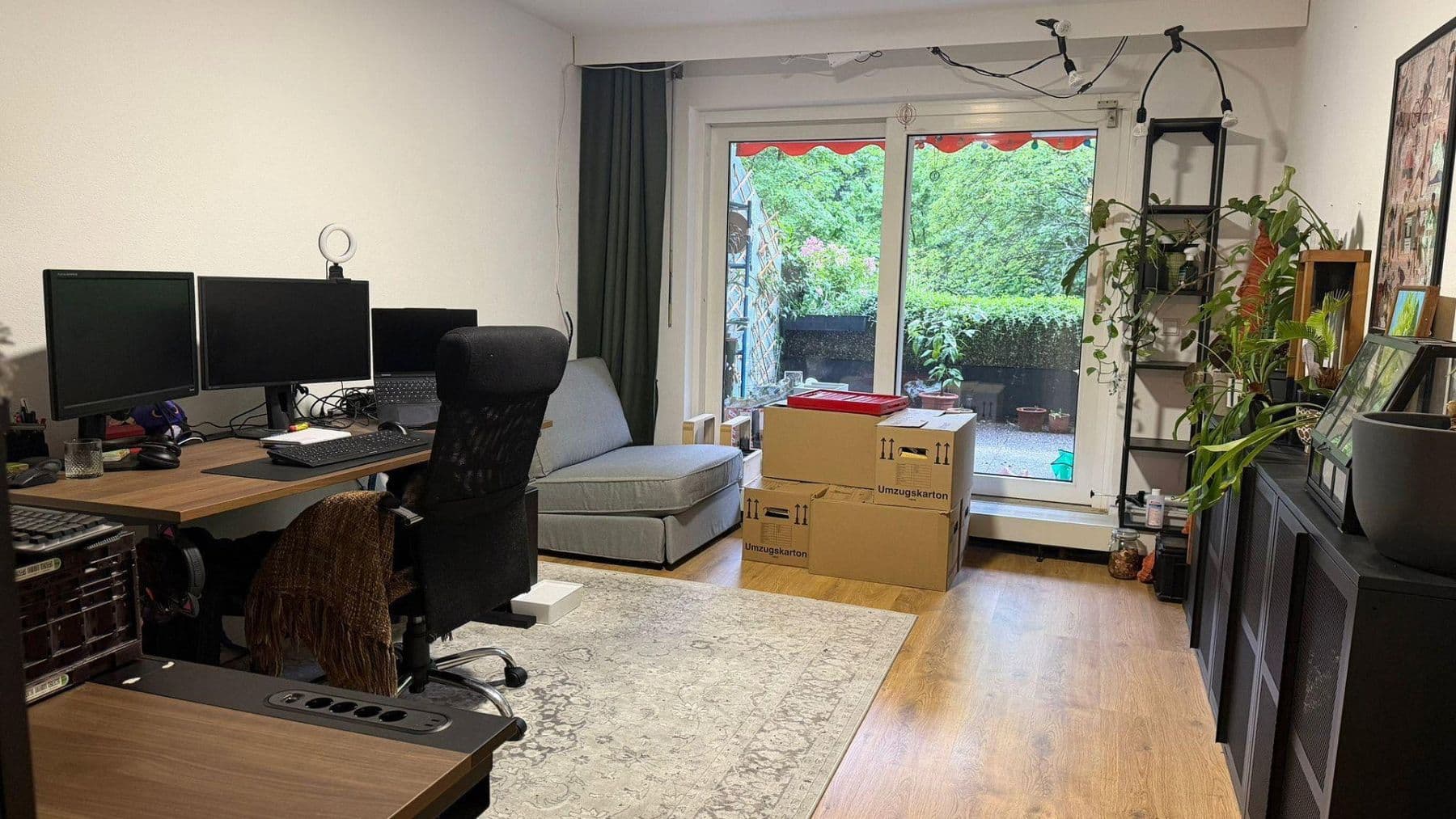 Pronájem bytu 3+1 104 m², Durlach, Bádensko-Württembersko Pronájem bytu 3+1 104 m², Durlach, Bádensko-Württembersko