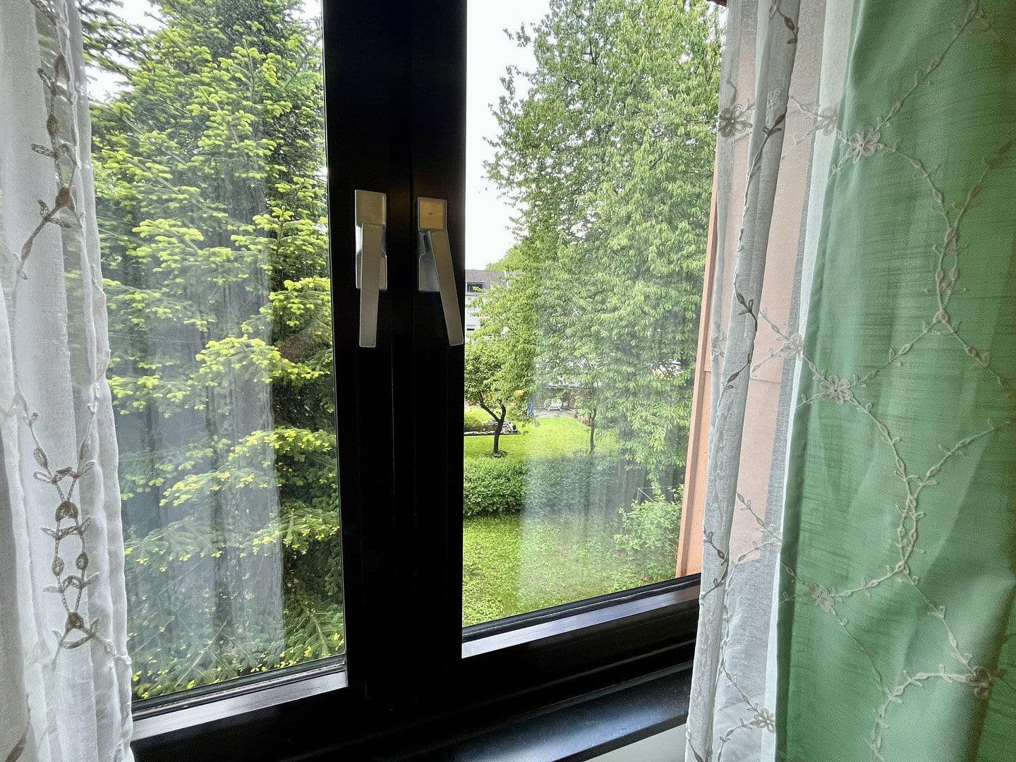 Prodej bytu 3+kk 75 m², Oberhausen, Severní Porýní-Vestfálsko Prodej bytu 3+kk 75 m², Oberhausen, Severní Porýní-Vestfálsko