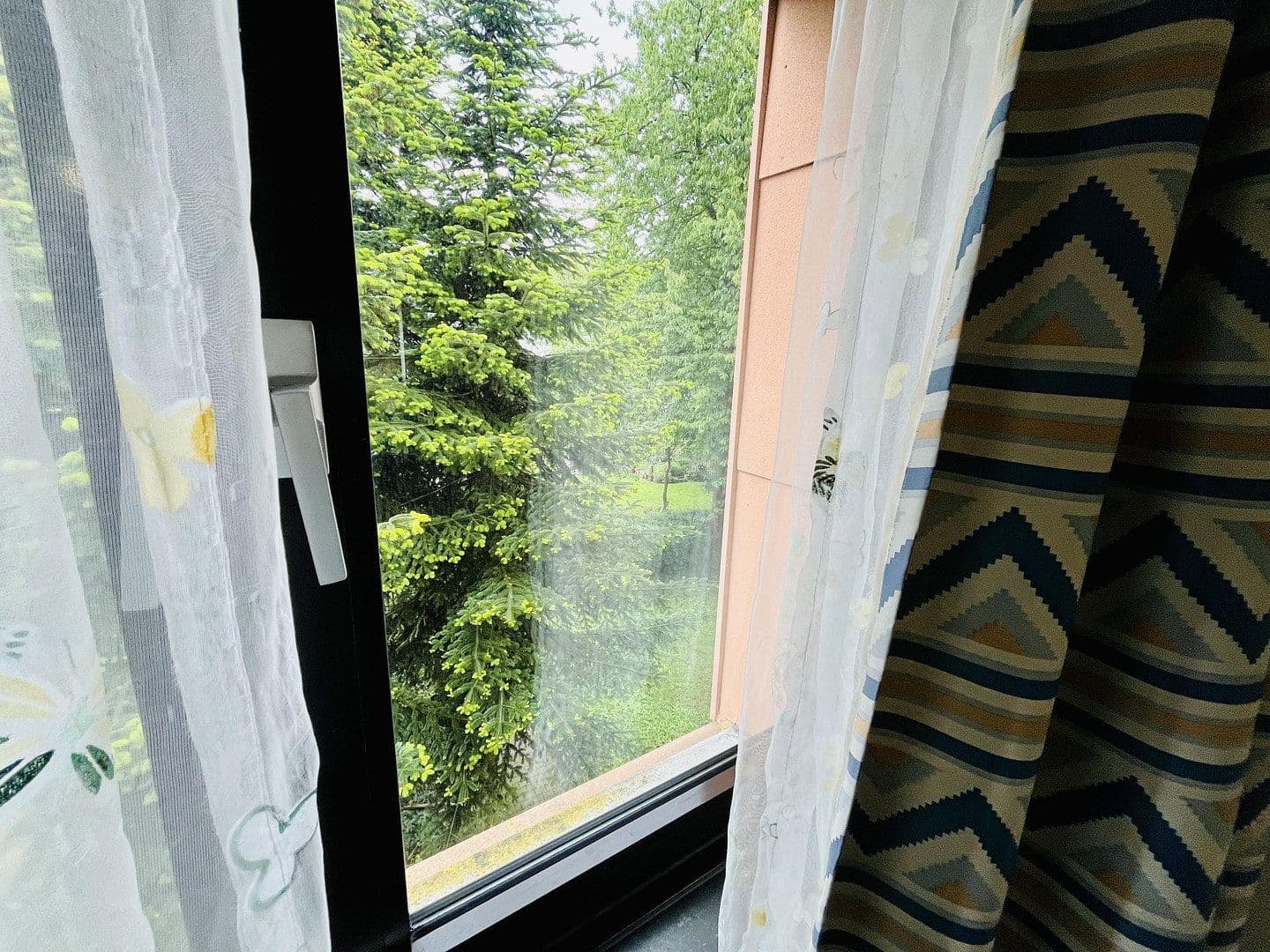 Prodej bytu 3+kk 75 m², Oberhausen, Severní Porýní-Vestfálsko Prodej bytu 3+kk 75 m², Oberhausen, Severní Porýní-Vestfálsko