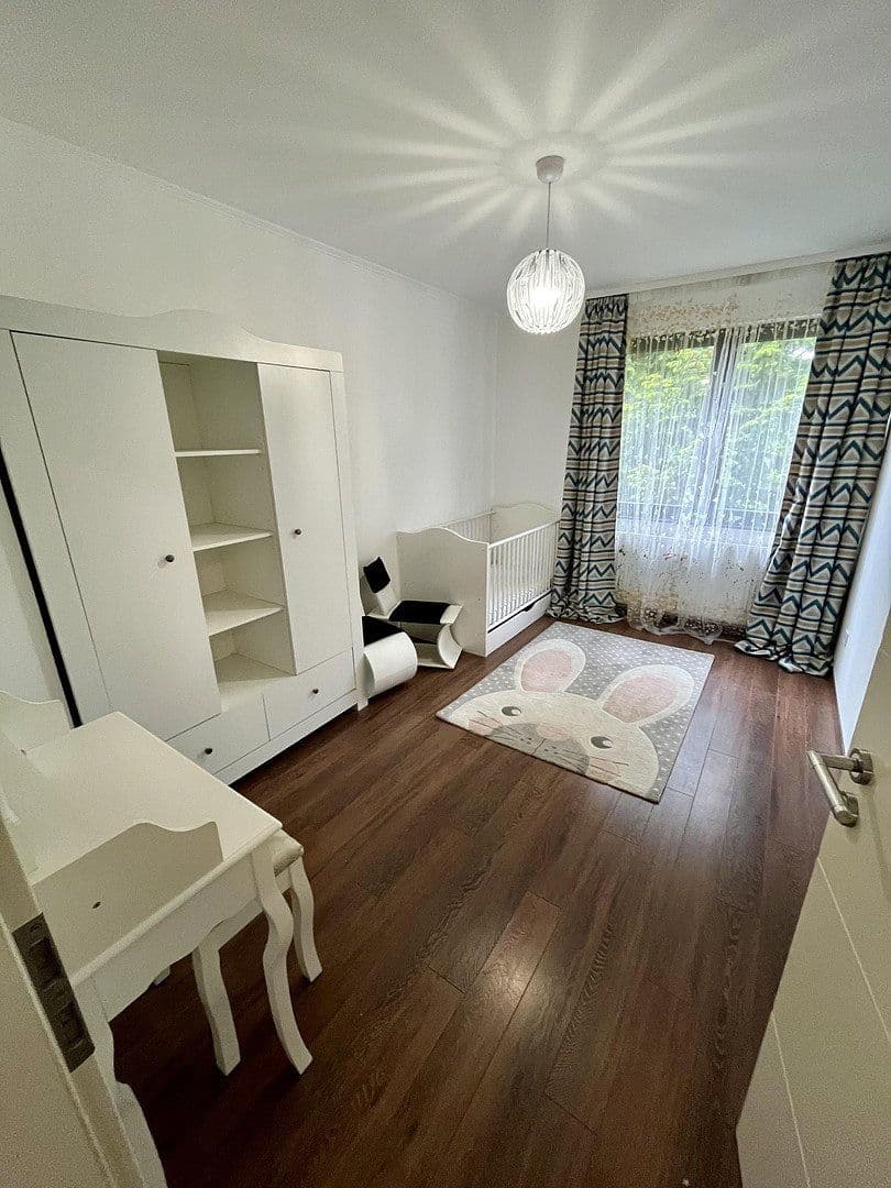 Prodej bytu 3+kk 75 m², Oberhausen, Severní Porýní-Vestfálsko Prodej bytu 3+kk 75 m², Oberhausen, Severní Porýní-Vestfálsko