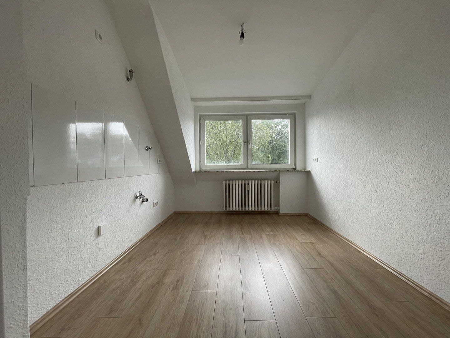 Pronájem bytu 3+1 76 m², Scheppmannskamp 9, Essen, Severní Porýní-Vestfálsko Pronájem bytu 3+1 76 m², Scheppmannskamp 9, Essen, Severní Porýní-Vestfálsko