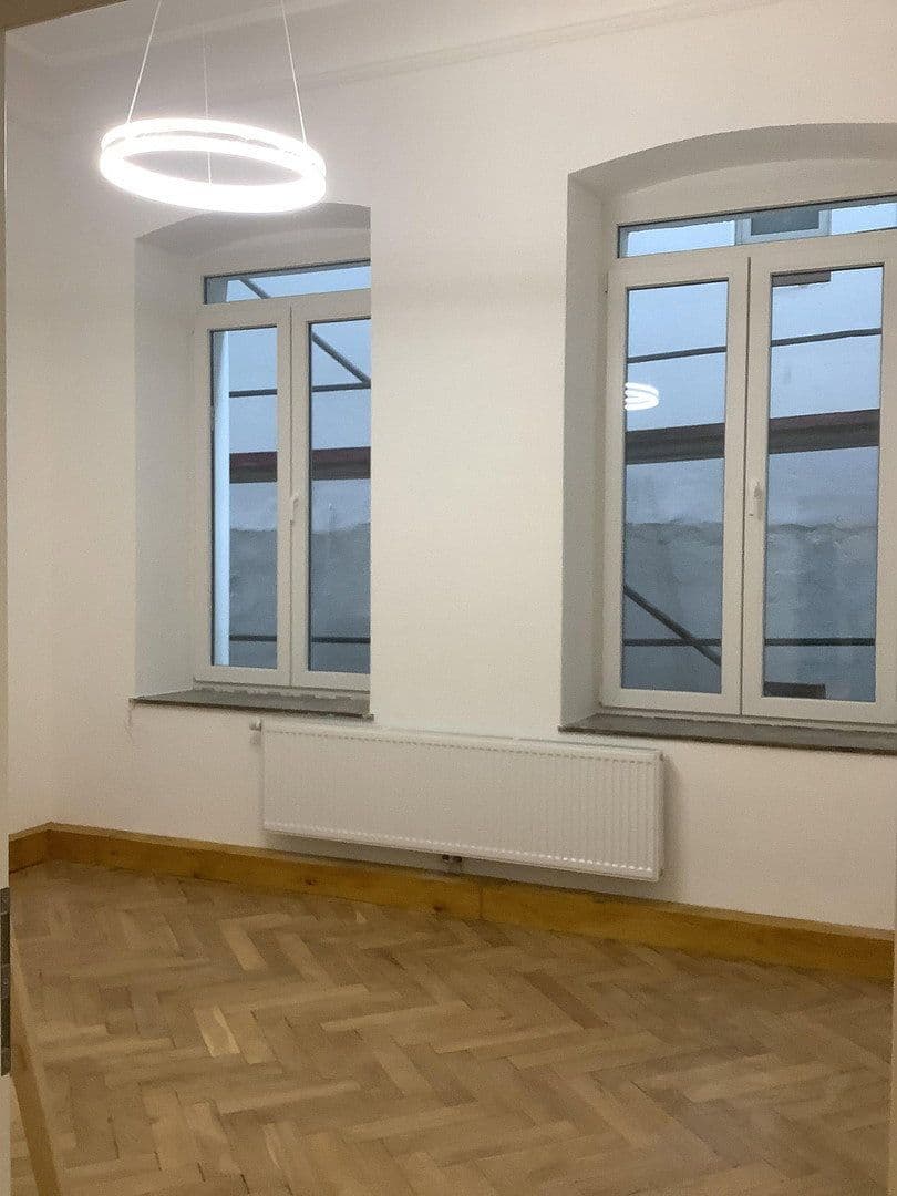 Pronájem bytu 4+1 102 m², Johannisstraße 10/11, Osnabrück, Dolní Sasko Pronájem bytu 4+1 102 m², Johannisstraße 10/11, Osnabrück, Dolní Sasko