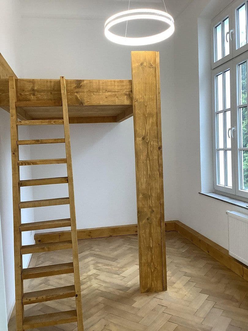 Pronájem bytu 4+1 102 m², Johannisstraße 10/11, Osnabrück, Dolní Sasko Pronájem bytu 4+1 102 m², Johannisstraße 10/11, Osnabrück, Dolní Sasko