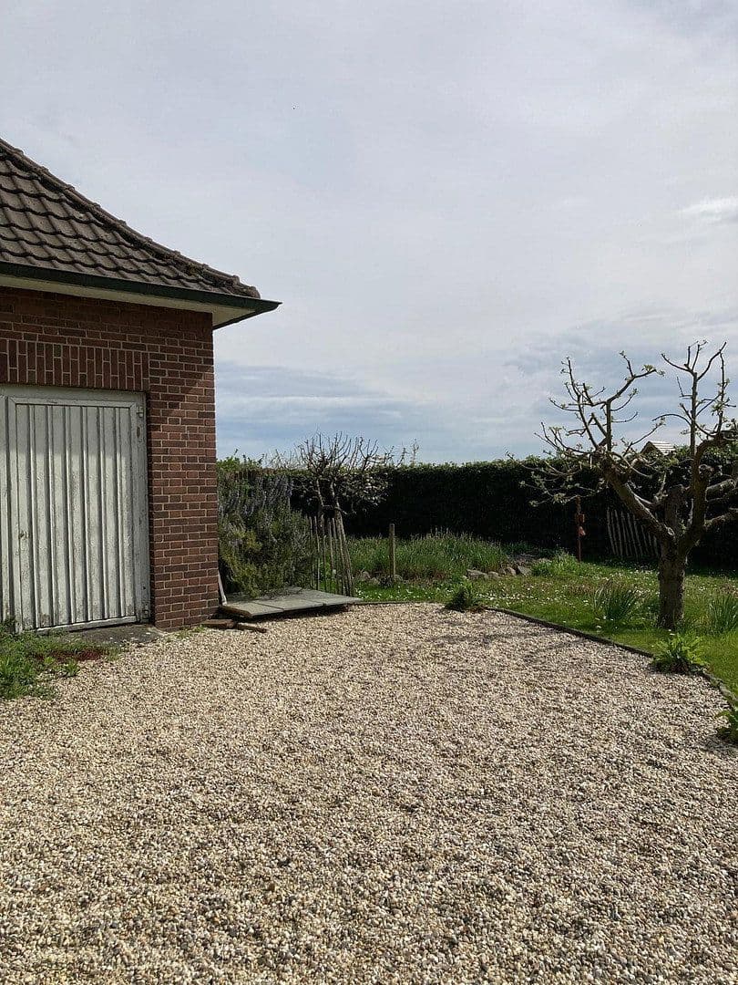 Prodej domu 330 m², pozemek 2.000 m², Brüggener Str. 38,, Brüggen, Severní Porýní-Vestfálsko Prodej domu 330 m², pozemek 2.000 m², Brüggener Str. 38,, Brüggen, Severní Porýní-Vestfálsko