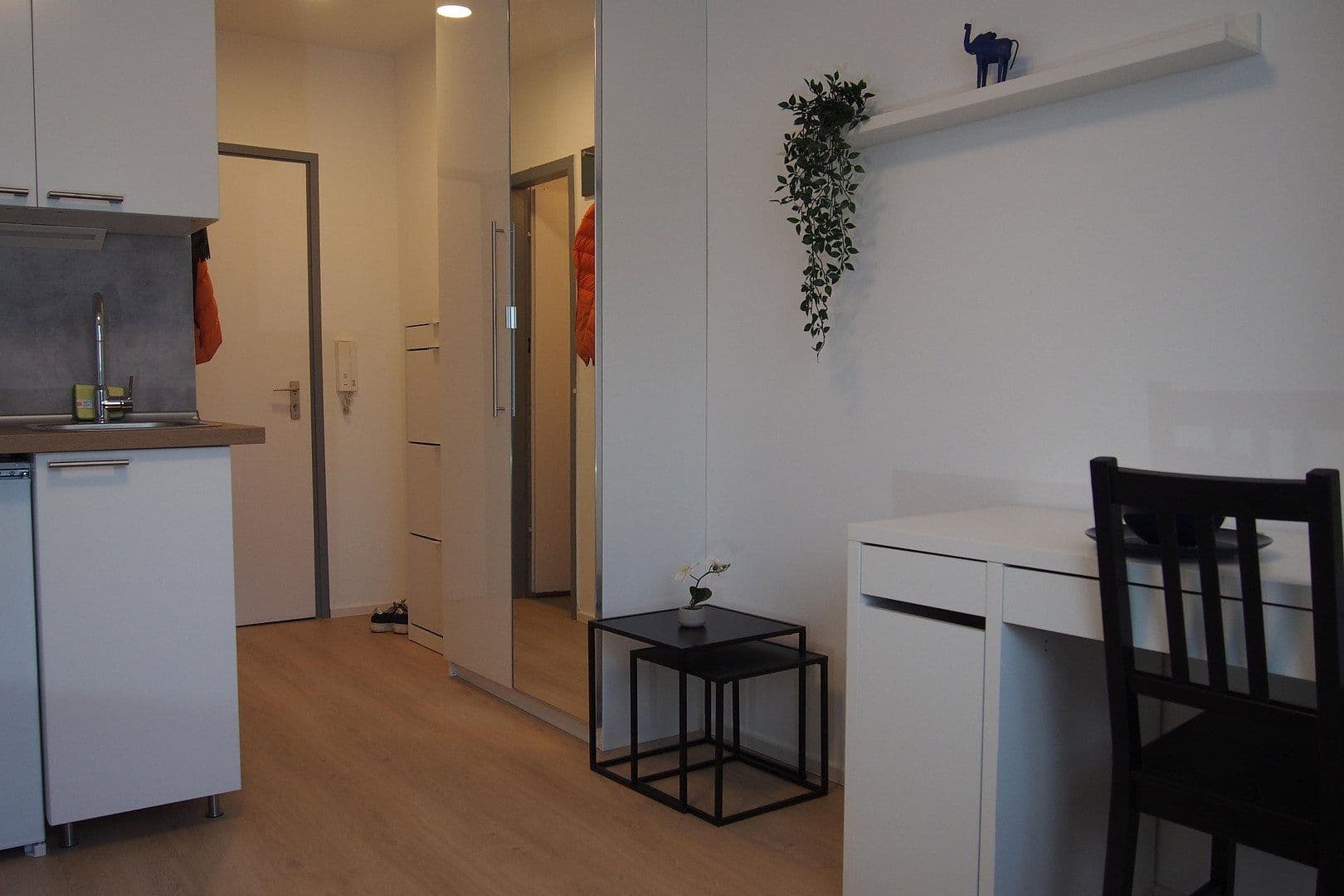 Pronájem bytu 1+1 19 m², Kreuzerweg 33, München, Bavorsko Pronájem bytu 1+1 19 m², Kreuzerweg 33, München, Bavorsko