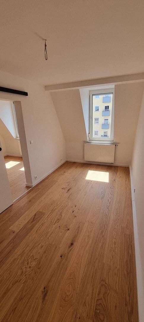 Pronájem bytu 2+1 42 m², Schillerstraße 4, Nürnberg, Bavorsko Pronájem bytu 2+1 42 m², Schillerstraße 4, Nürnberg, Bavorsko