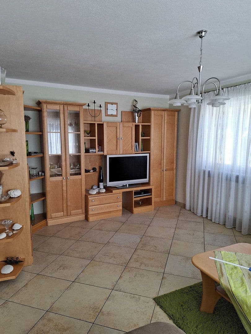 Prodej domu 218 m², pozemek 1.459 m², Hausen, Bavorsko Prodej domu 218 m², pozemek 1.459 m², Hausen, Bavorsko