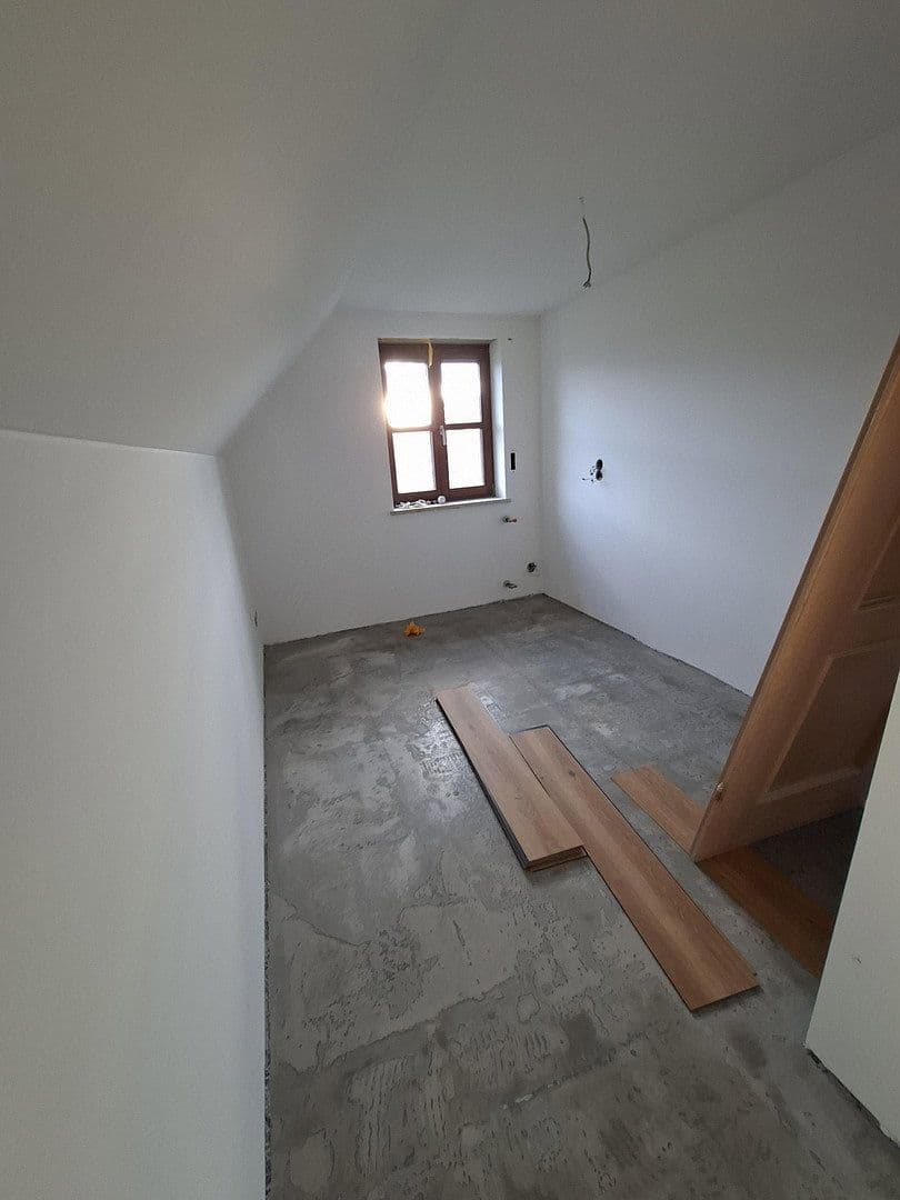 Pronájem bytu 4+kk 141 m², Regenstauf, Bavorsko Pronájem bytu 4+kk 141 m², Regenstauf, Bavorsko