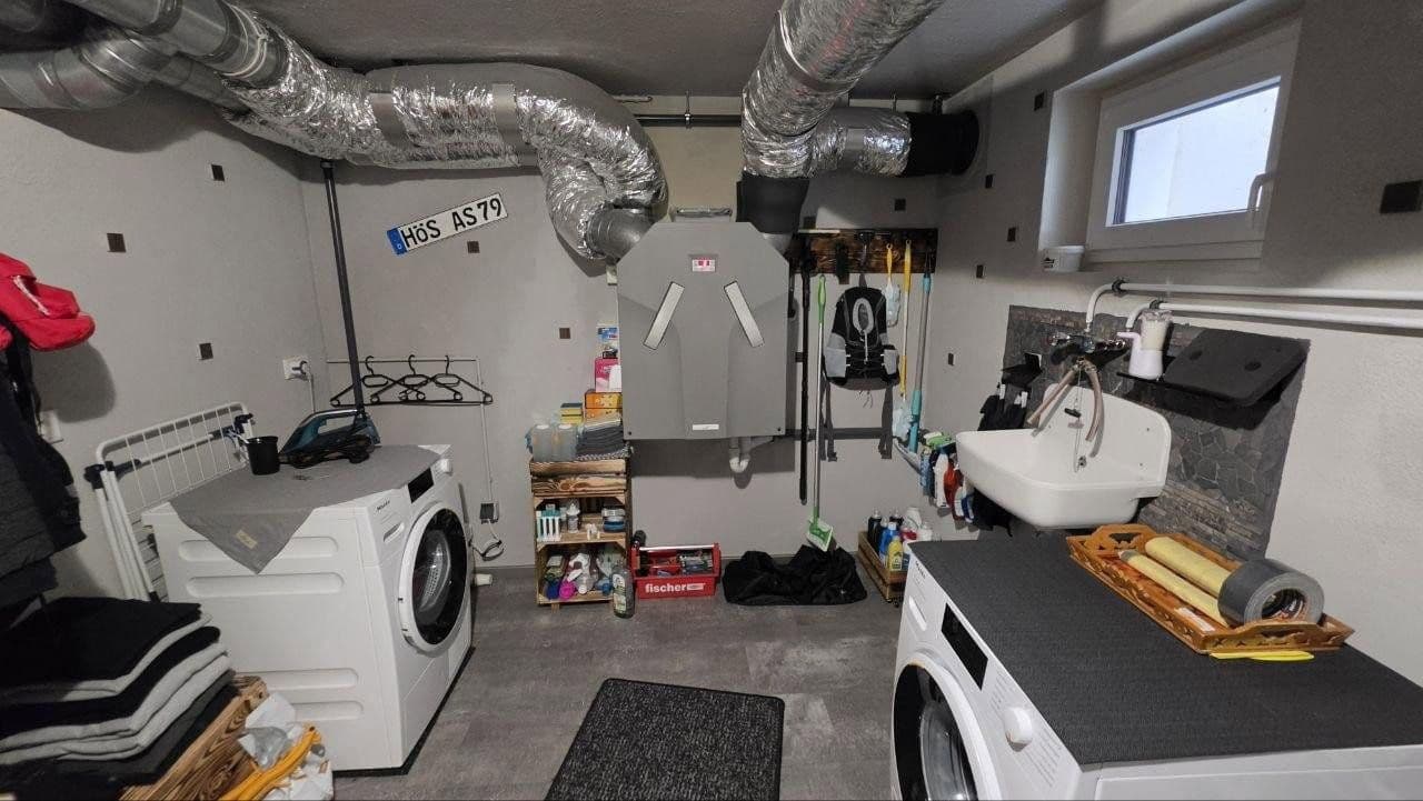 Prodej domu 137 m², pozemek 248 m², Adelsdorf, Bavorsko Prodej domu 137 m², pozemek 248 m², Adelsdorf, Bavorsko