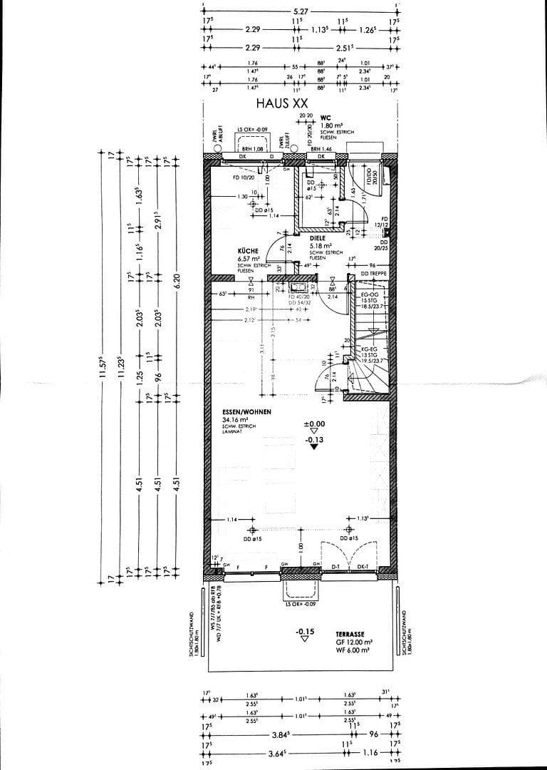 Prodej domu 137 m², pozemek 248 m², Adelsdorf, Bavorsko Prodej domu 137 m², pozemek 248 m², Adelsdorf, Bavorsko