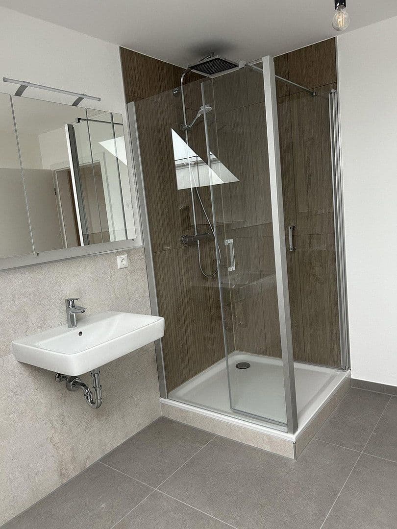 Pronájem bytu 3+kk 82 m², Wettenberg, Hessen Pronájem bytu 3+kk 82 m², Wettenberg, Hessen