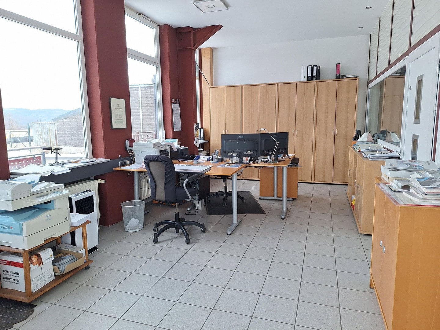 Pronájem nebytového prostoru 1.500 m², am Streitwald 1, Zell (Mosel), Porýní-Falc Pronájem nebytového prostoru 1.500 m², am Streitwald 1, Zell (Mosel), Porýní-Falc