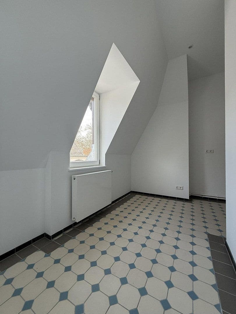 Pronájem bytu 2+1 80 m², Berlin, Berlín Pronájem bytu 2+1 80 m², Berlin, Berlín