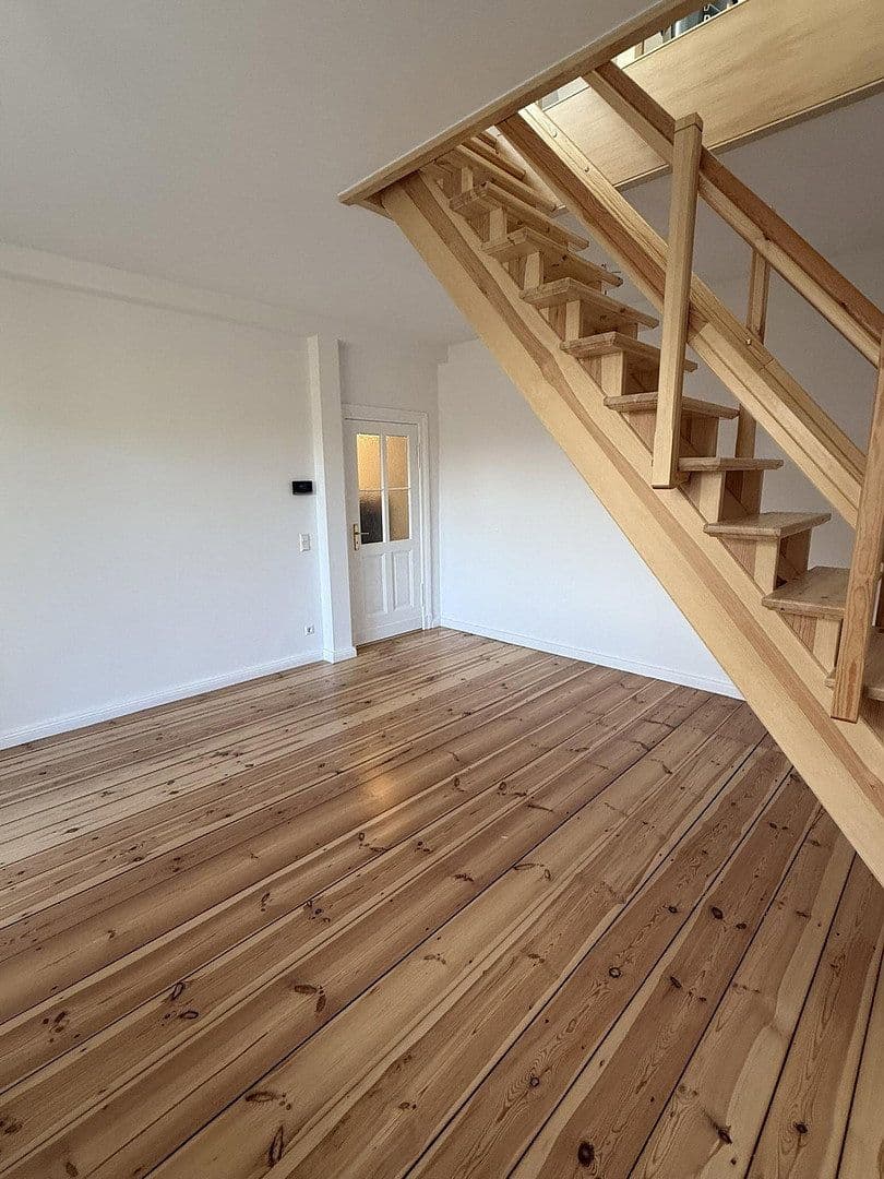 Pronájem bytu 2+1 80 m², Berlin, Berlín Pronájem bytu 2+1 80 m², Berlin, Berlín