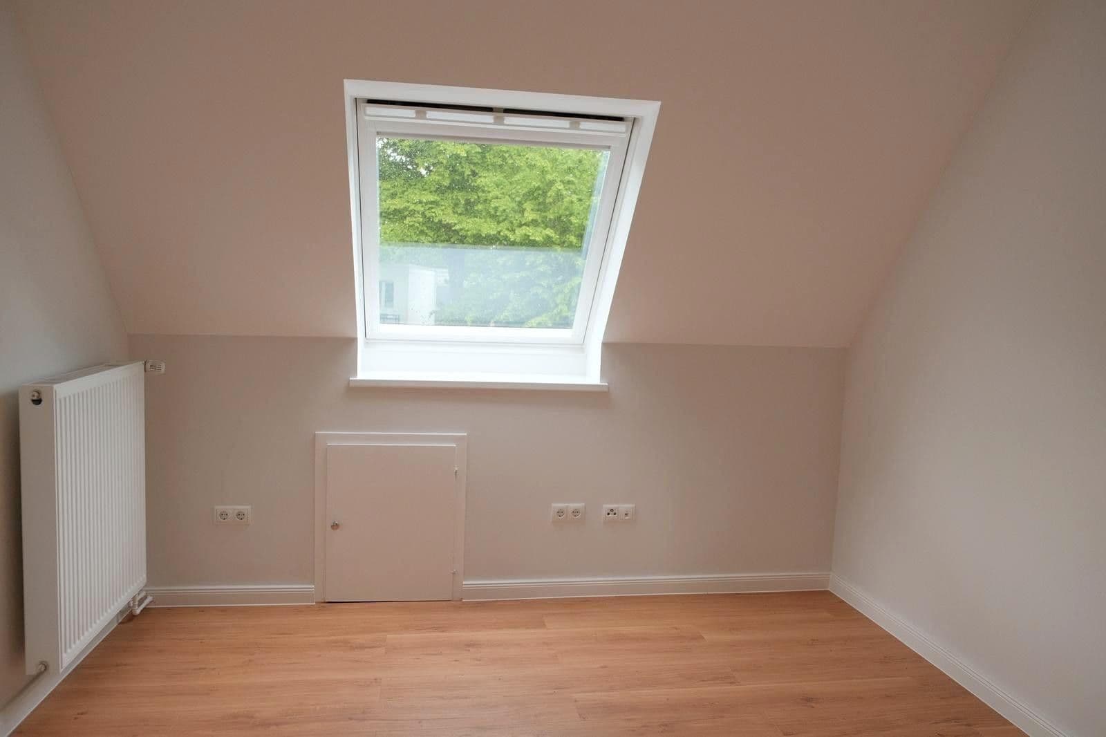 Prodej domu 110 m², pozemek 532 m², Bremen, Bremen Prodej domu 110 m², pozemek 532 m², Bremen, Bremen