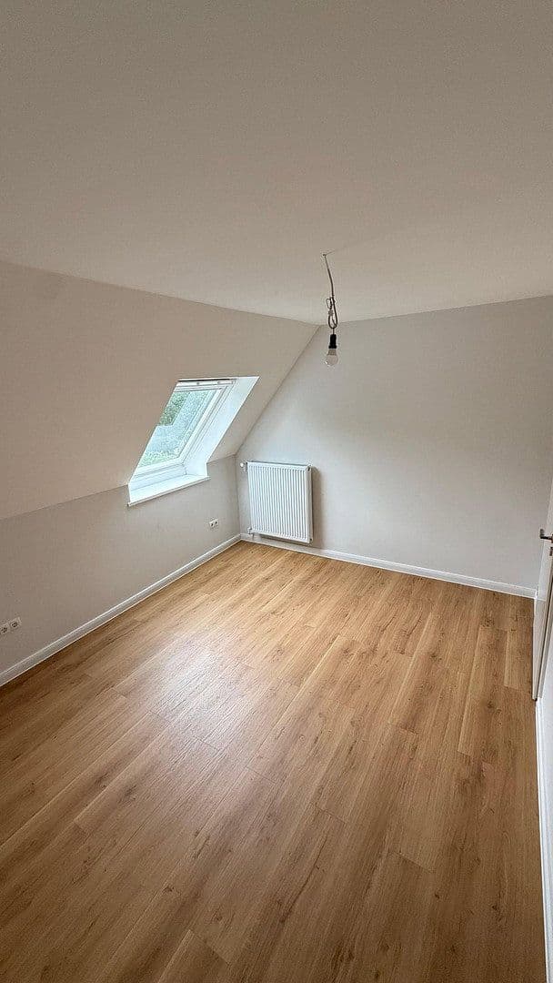 Prodej domu 110 m², pozemek 532 m², Bremen, Bremen Prodej domu 110 m², pozemek 532 m², Bremen, Bremen