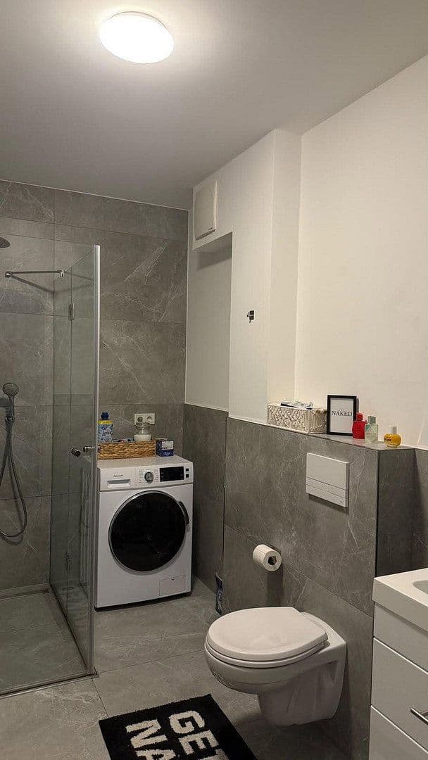 Pronájem bytu 2+1 58 m², Kaiserstr. 165, Gummersbach, Severní Porýní-Vestfálsko Pronájem bytu 2+1 58 m², Kaiserstr. 165, Gummersbach, Severní Porýní-Vestfálsko