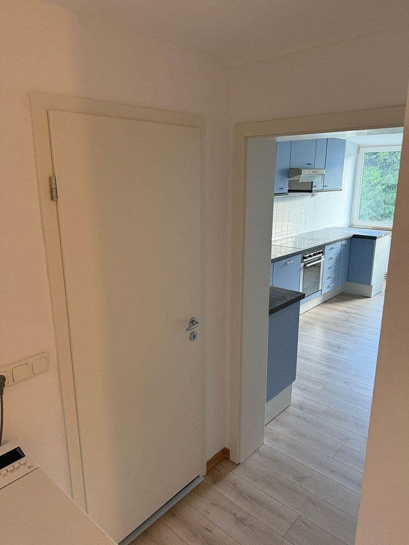 Pronájem bytu 3+1 70 m², Am Stadtgarten, Königswinter, Severní Porýní-Vestfálsko Pronájem bytu 3+1 70 m², Am Stadtgarten, Königswinter, Severní Porýní-Vestfálsko