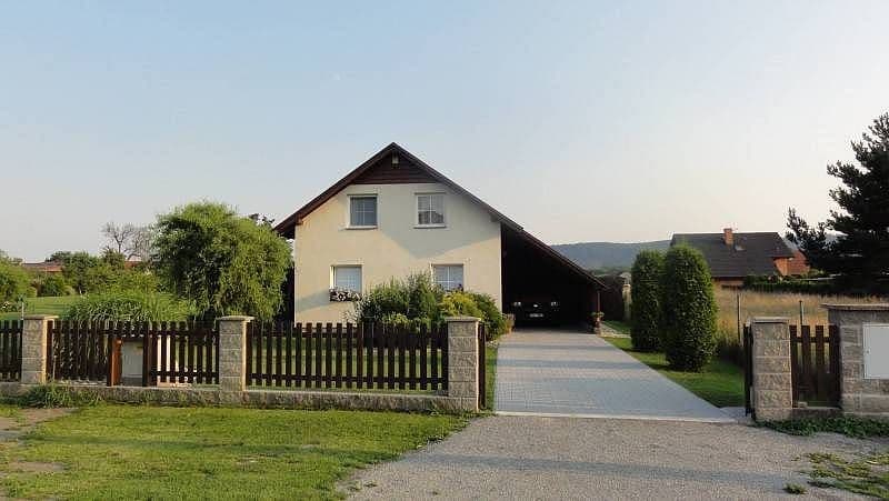 Pronájem chaty, chalupy, Žďár, Středočeský kraj Pronájem chaty, chalupy, Žďár, Středočeský kraj