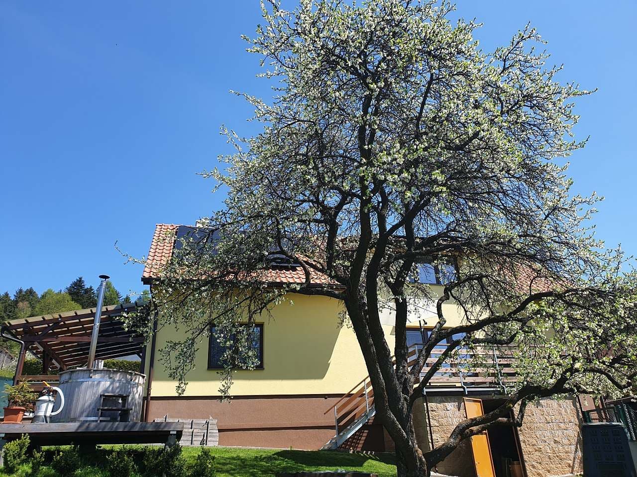 Pronájem chaty, chalupy, Bystřice nad Pernštejnem, Kraj Vysočina Pronájem chaty, chalupy, Bystřice nad Pernštejnem, Kraj Vysočina