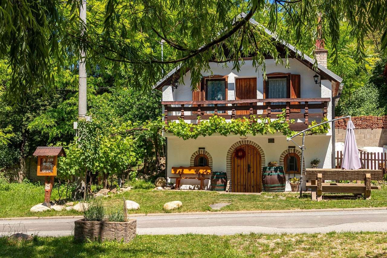 Pronájem chaty, chalupy, Bavory, Jihomoravský kraj Pronájem chaty, chalupy, Bavory, Jihomoravský kraj