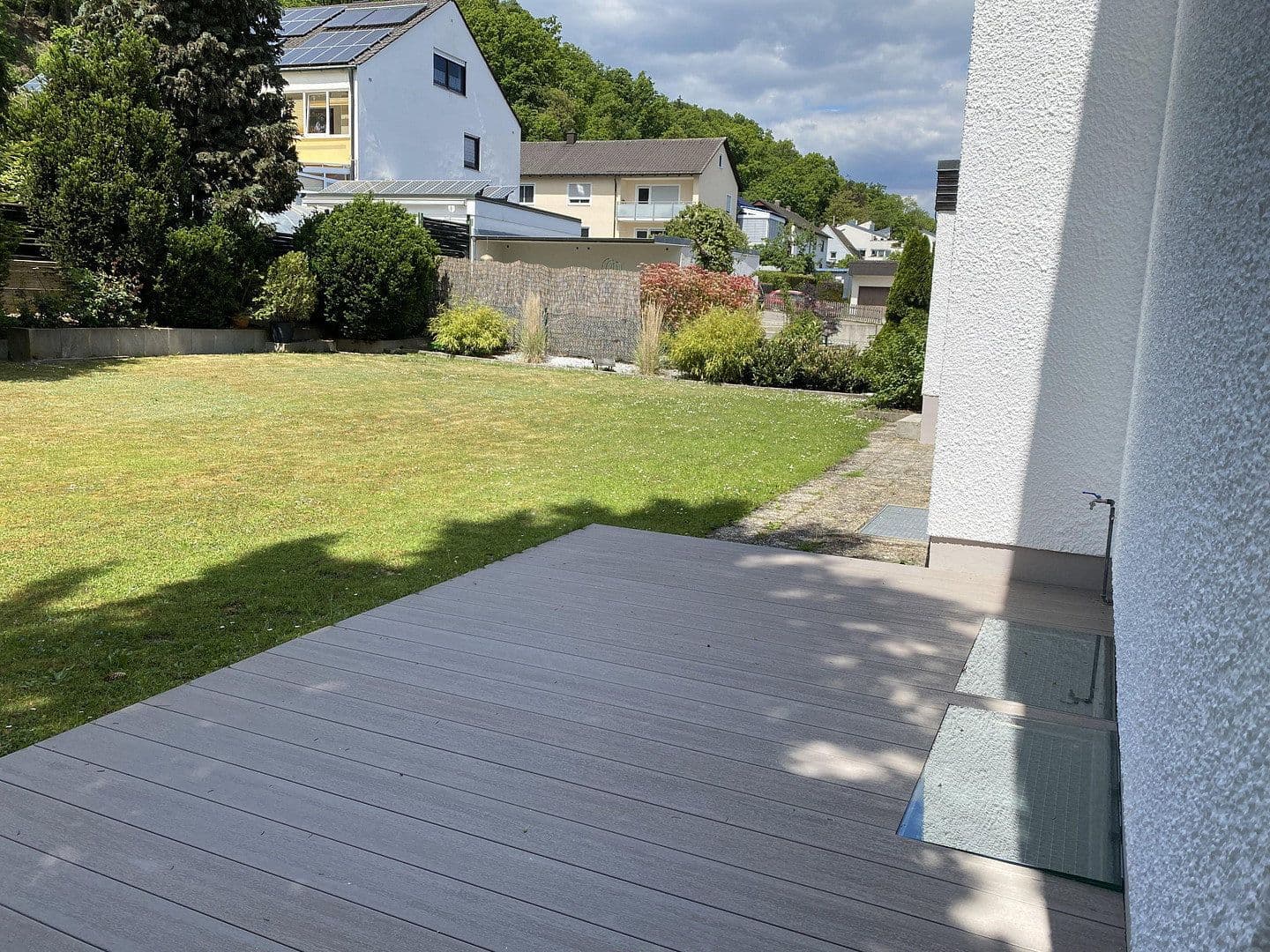 Pronájem domu 160 m², pozemek 766 m², Lappersdorf, Bavorsko Pronájem domu 160 m², pozemek 766 m², Lappersdorf, Bavorsko