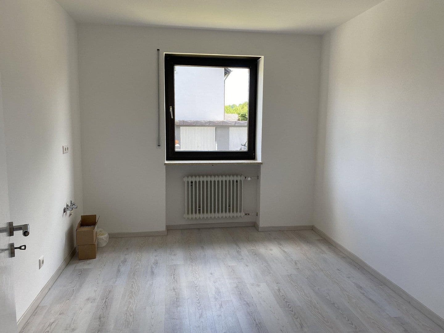 Pronájem domu 160 m², pozemek 766 m², Lappersdorf, Bavorsko Pronájem domu 160 m², pozemek 766 m², Lappersdorf, Bavorsko
