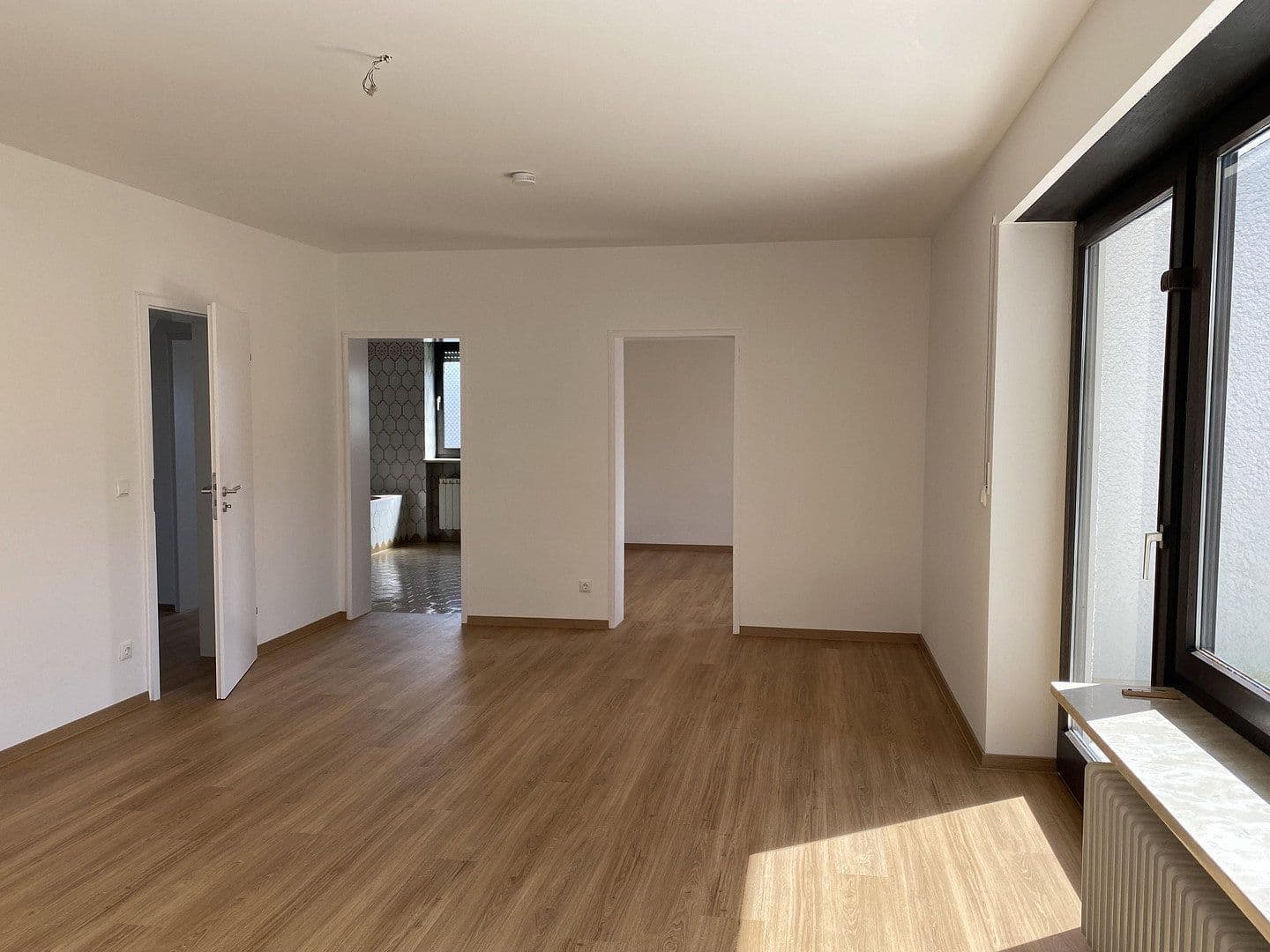 Pronájem domu 160 m², pozemek 766 m², Lappersdorf, Bavorsko Pronájem domu 160 m², pozemek 766 m², Lappersdorf, Bavorsko
