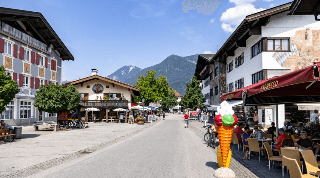 Pronájem nebytového prostoru 70 m², Marienplatz, Garmisch-Partenkirchen, Bavorsko Pronájem nebytového prostoru 70 m², Marienplatz, Garmisch-Partenkirchen, Bavorsko