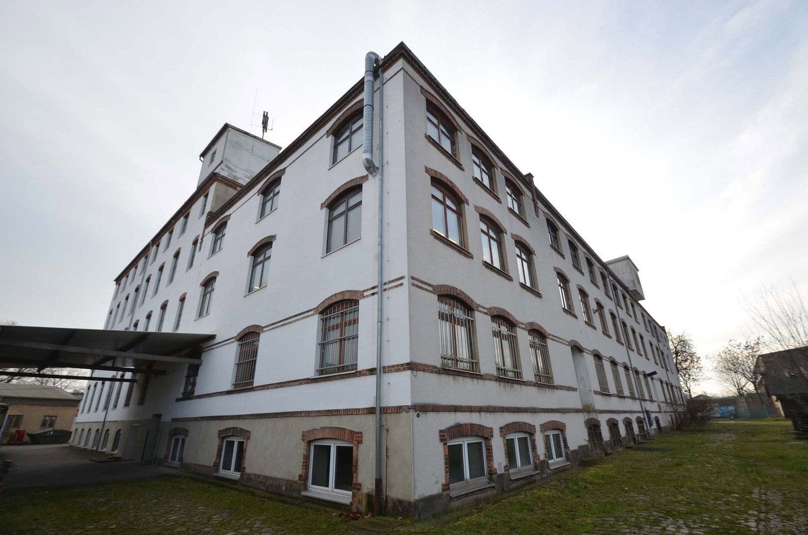 Pronájem kanceláře 515 m², Dresden, Sasko Pronájem kanceláře 515 m², Dresden, Sasko
