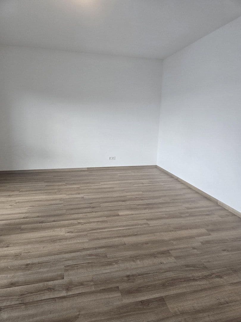 Pronájem bytu 3+1 140 m², Bollendorfer Str. 34 f, Echternacherbrück, Porýní-Falc Pronájem bytu 3+1 140 m², Bollendorfer Str. 34 f, Echternacherbrück, Porýní-Falc
